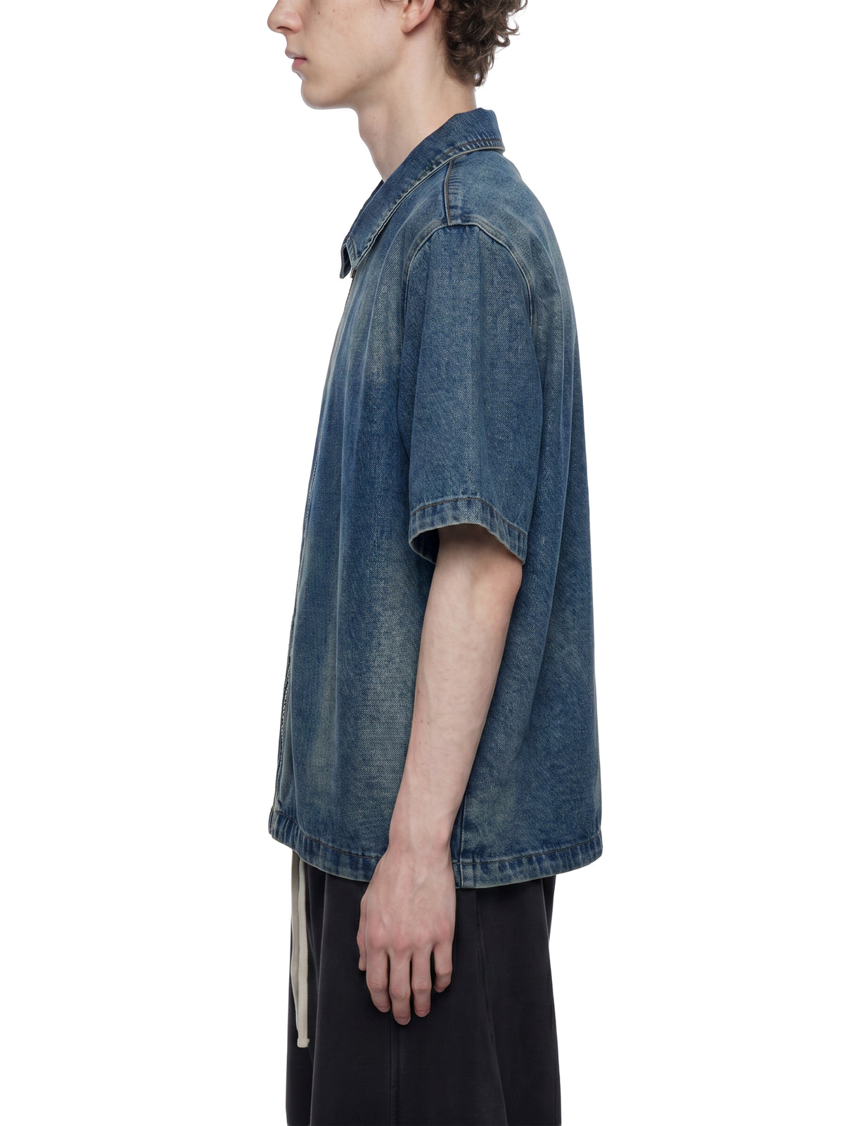 Unisex Vintage Washed Full-Zip Denim Shirt